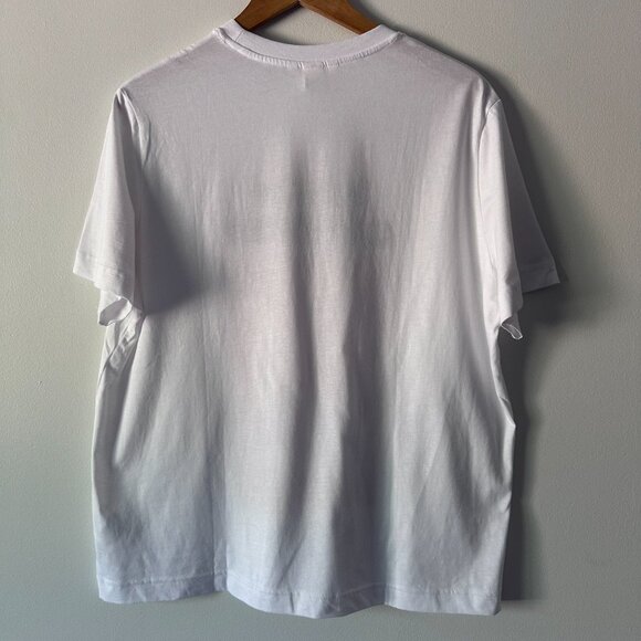 NWOT - H&M Printed T-Shirt Beach Explorer - Picture 5 of 7